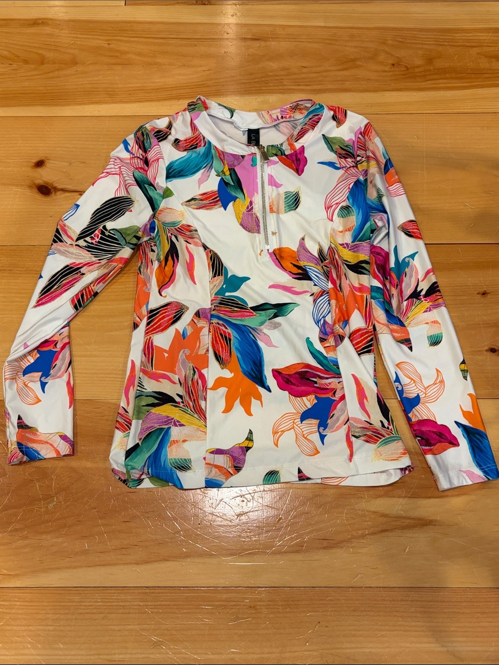 La Blanca Paradise long sleeve rash guard top